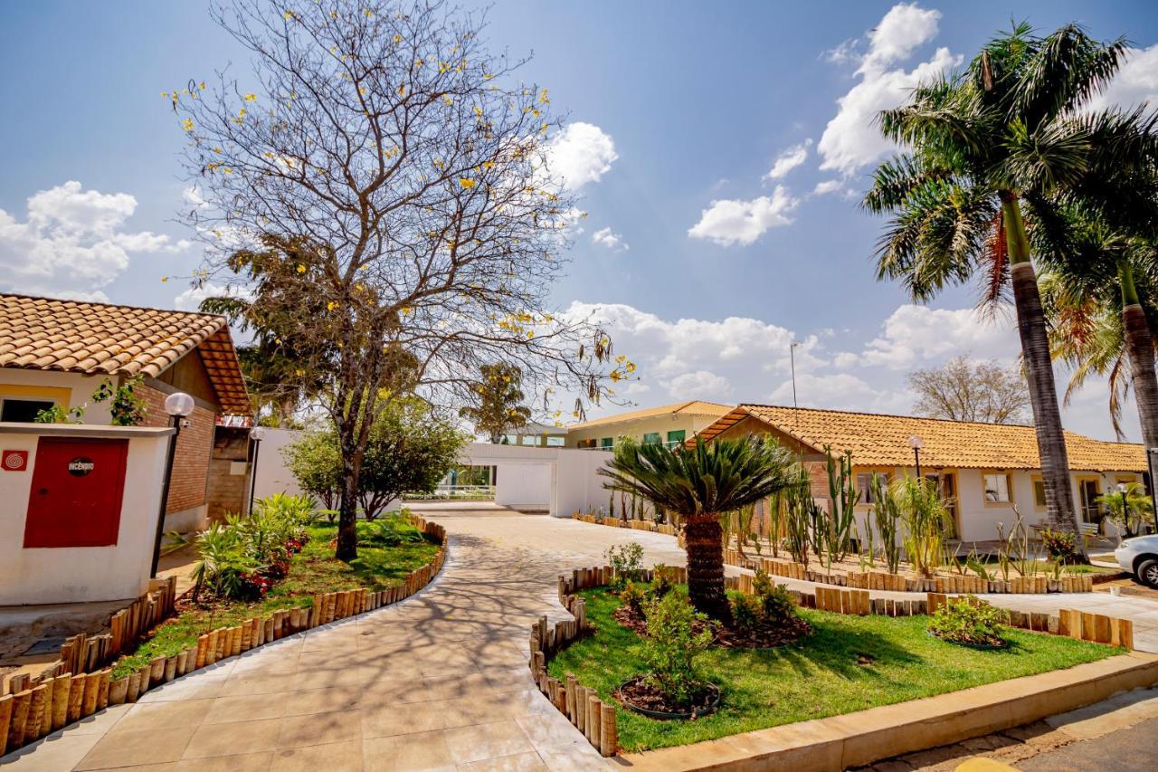 Diroma Resort Com Um Dia No Acqua Park Caldas Novas Ngoại thất bức ảnh