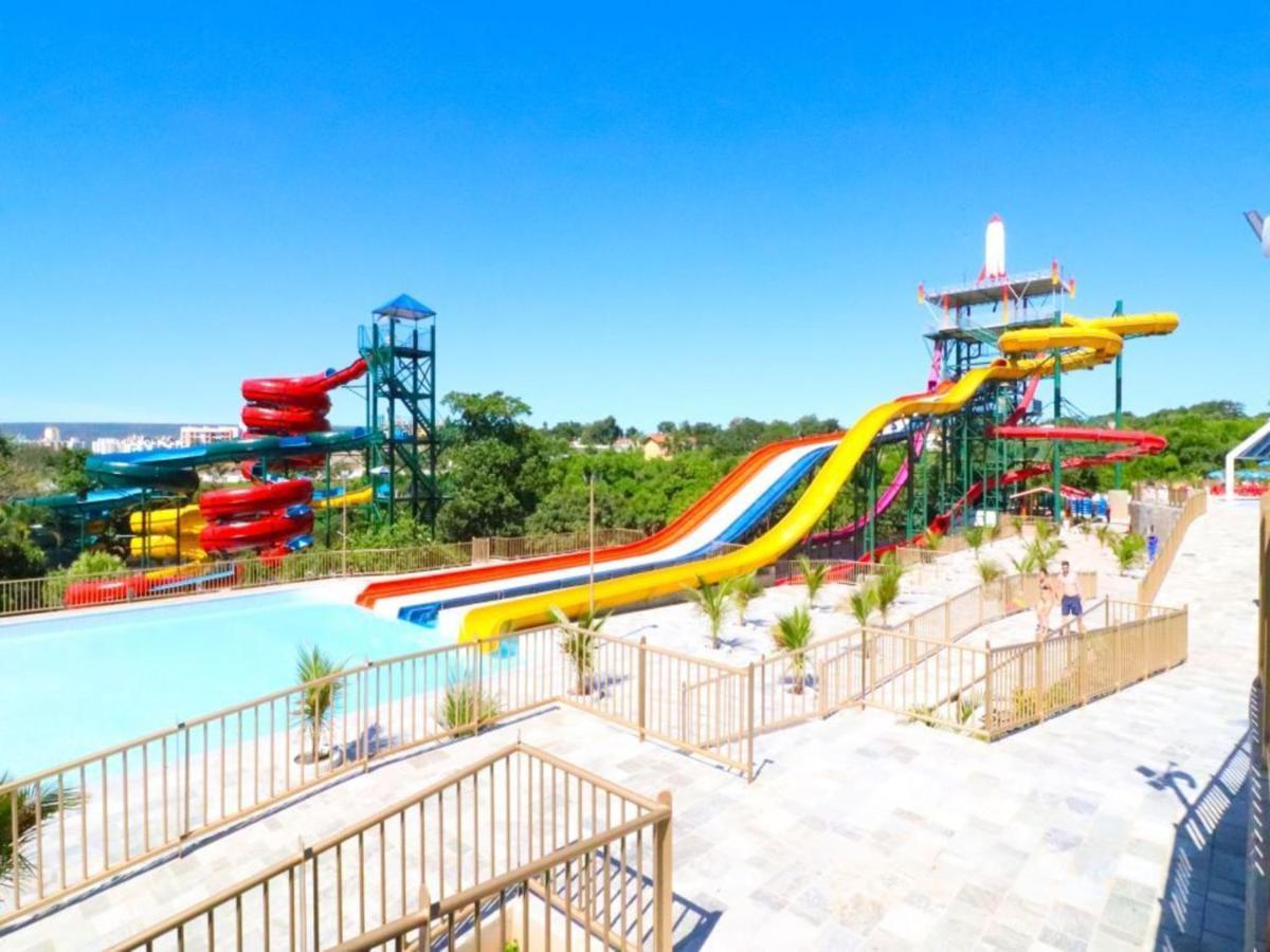 Diroma Resort Com Um Dia No Acqua Park Caldas Novas Ngoại thất bức ảnh